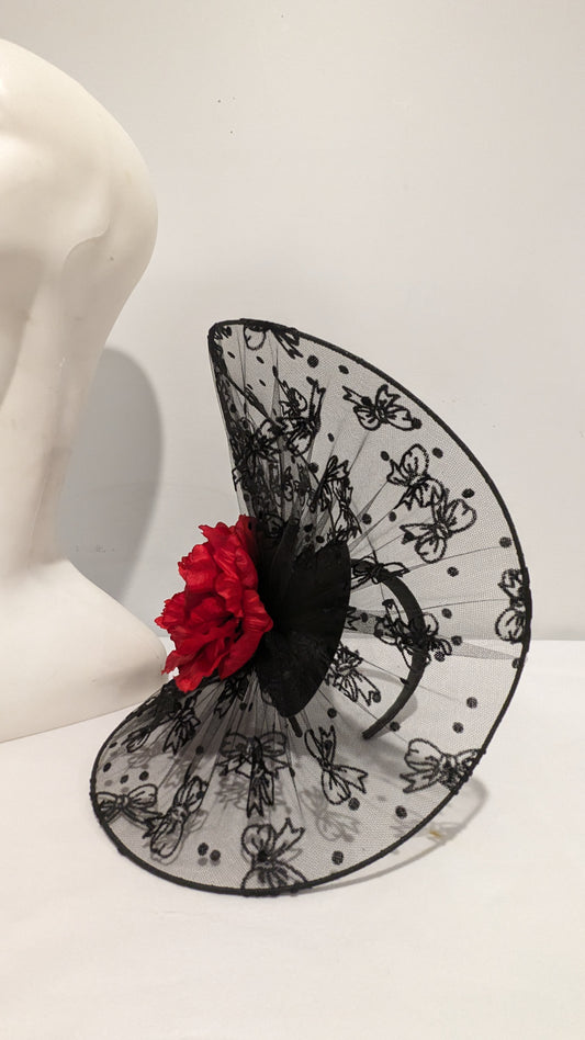 Side Sweep Fascinator